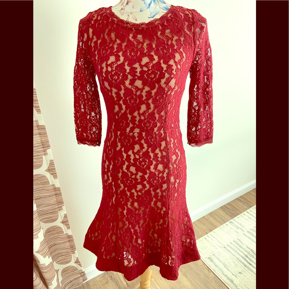 Venus laces red dress 👗